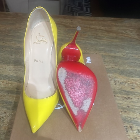Beautiful Sun colored Pigalle Follies, 120 Patent. Only worn twice